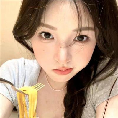 丹特丽安的书架
