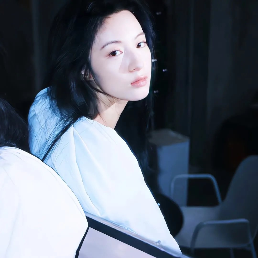 情枭的黎明前传